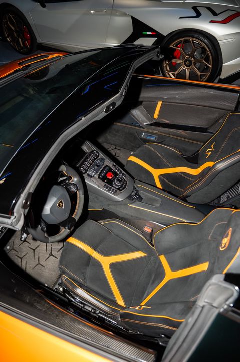 2017 Lamborghini Aventador