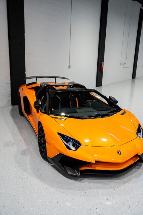 2017 Lamborghini Aventador