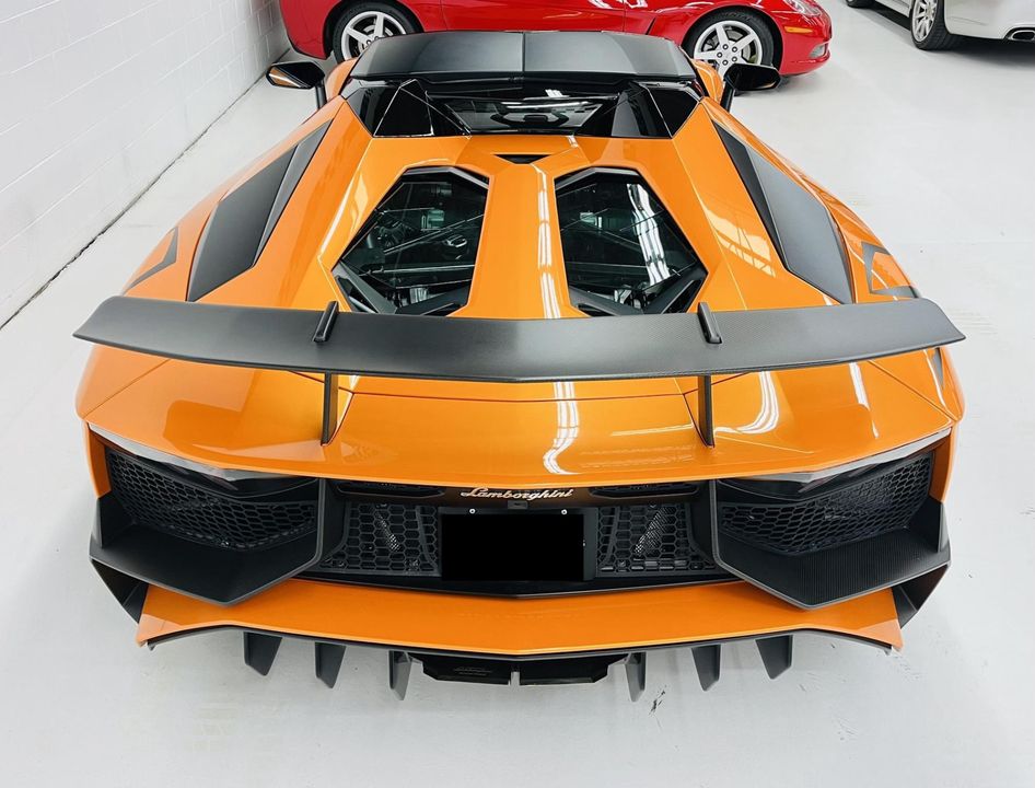 2017 Lamborghini Aventador