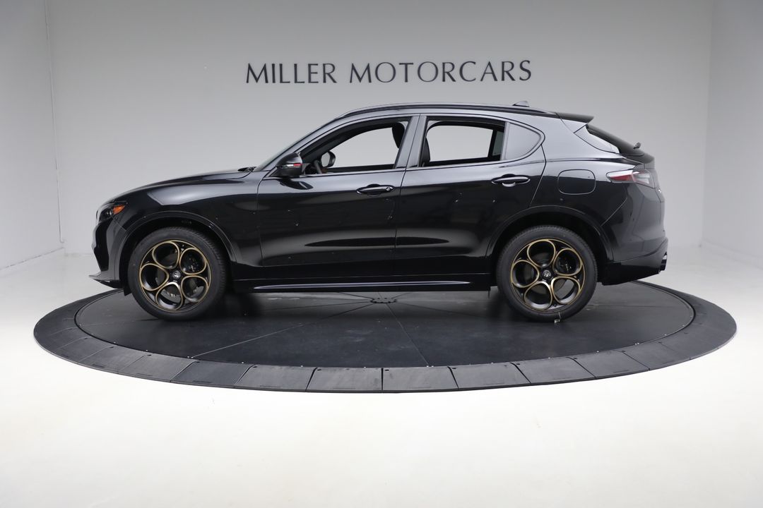 2025 Alfa Romeo Stelvio