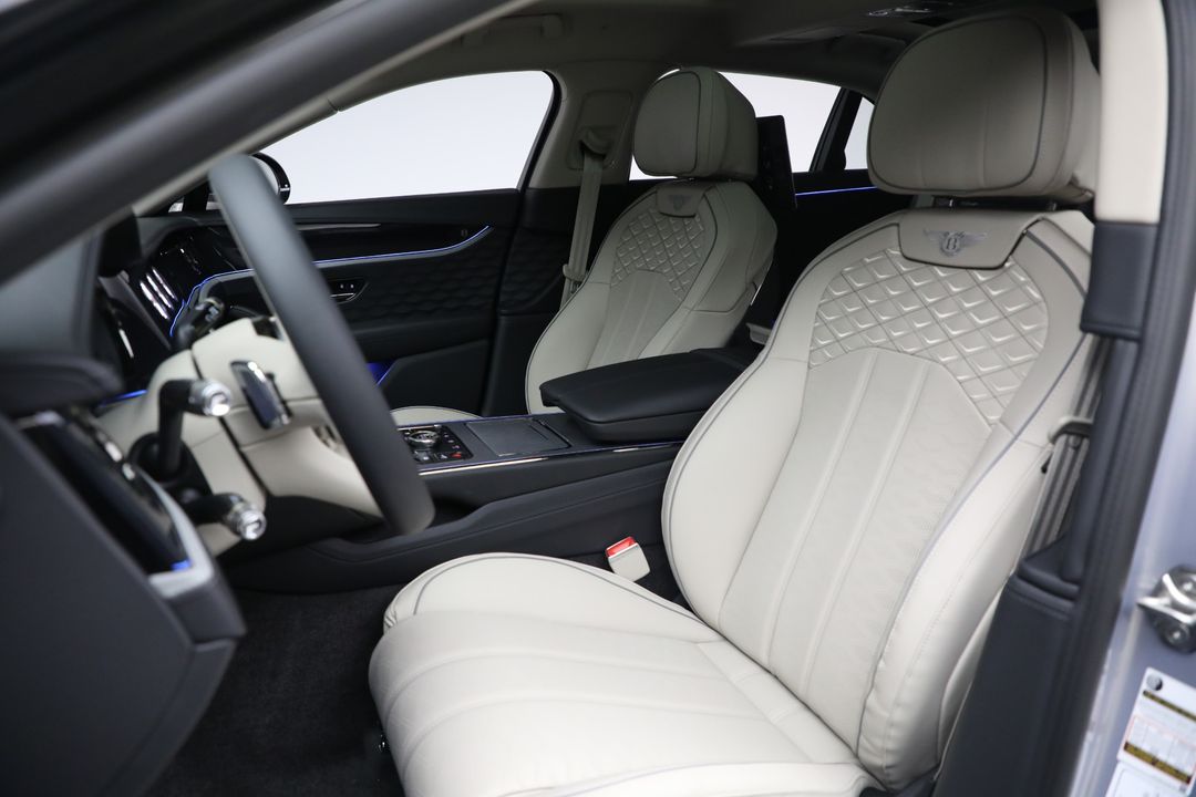 2025 Bentley Flying Spur