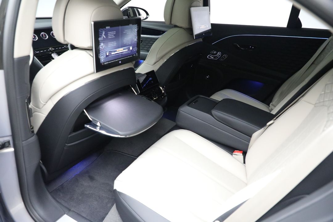 2025 Bentley Flying Spur