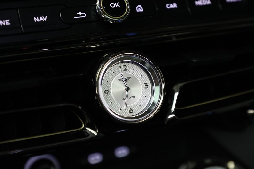 2025 Bentley Flying Spur