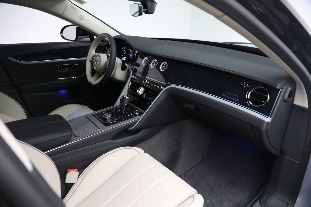2025 Bentley Flying Spur