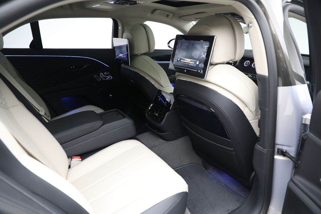 2025 Bentley Flying Spur