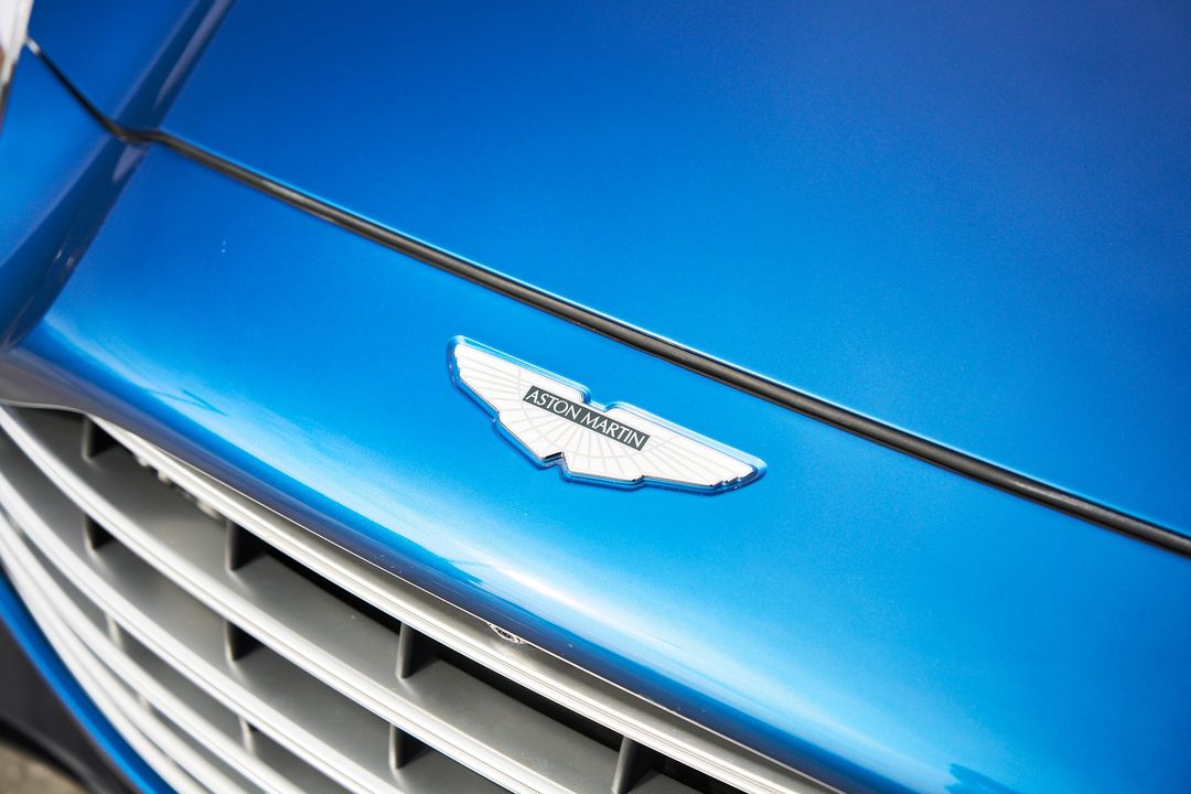 2023 Aston Martin DBX