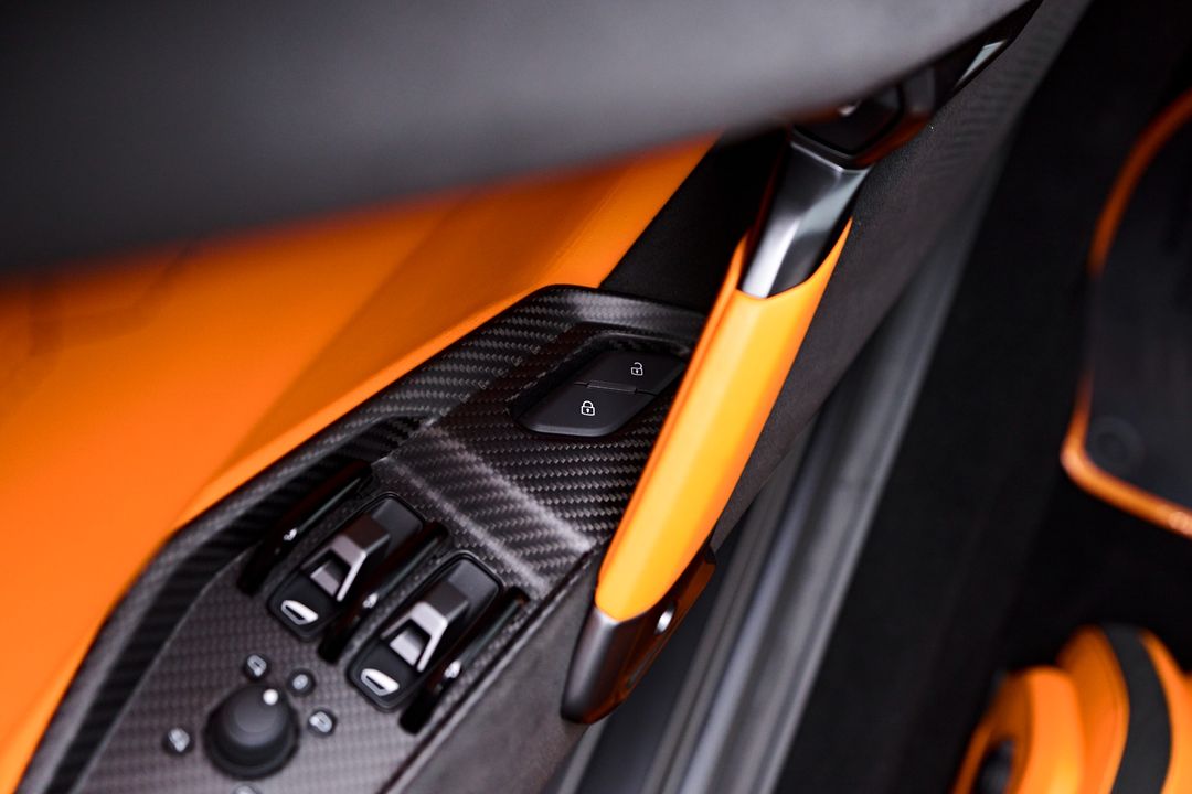 2024 Lamborghini Revuelto