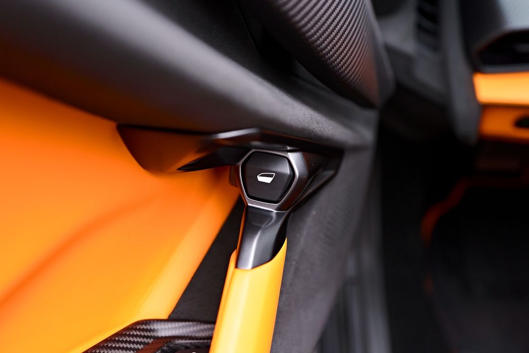 2024 Lamborghini Revuelto
