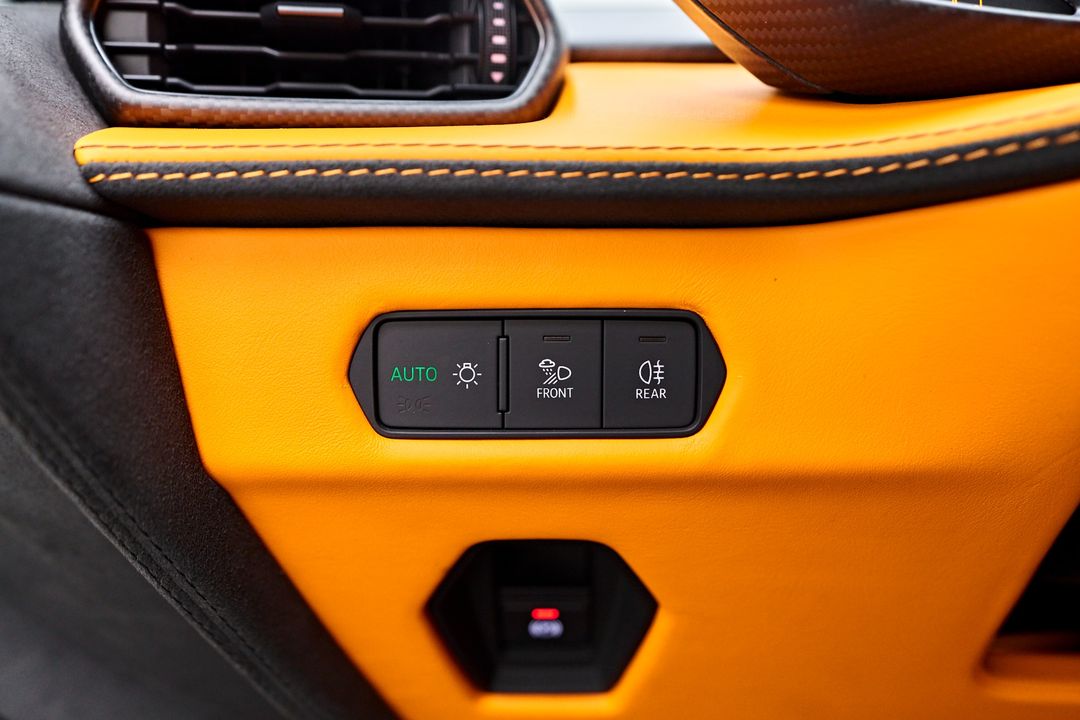 2024 Lamborghini Revuelto
