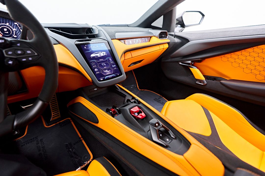2024 Lamborghini Revuelto