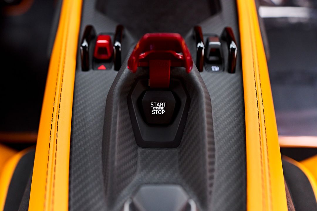 2024 Lamborghini Revuelto