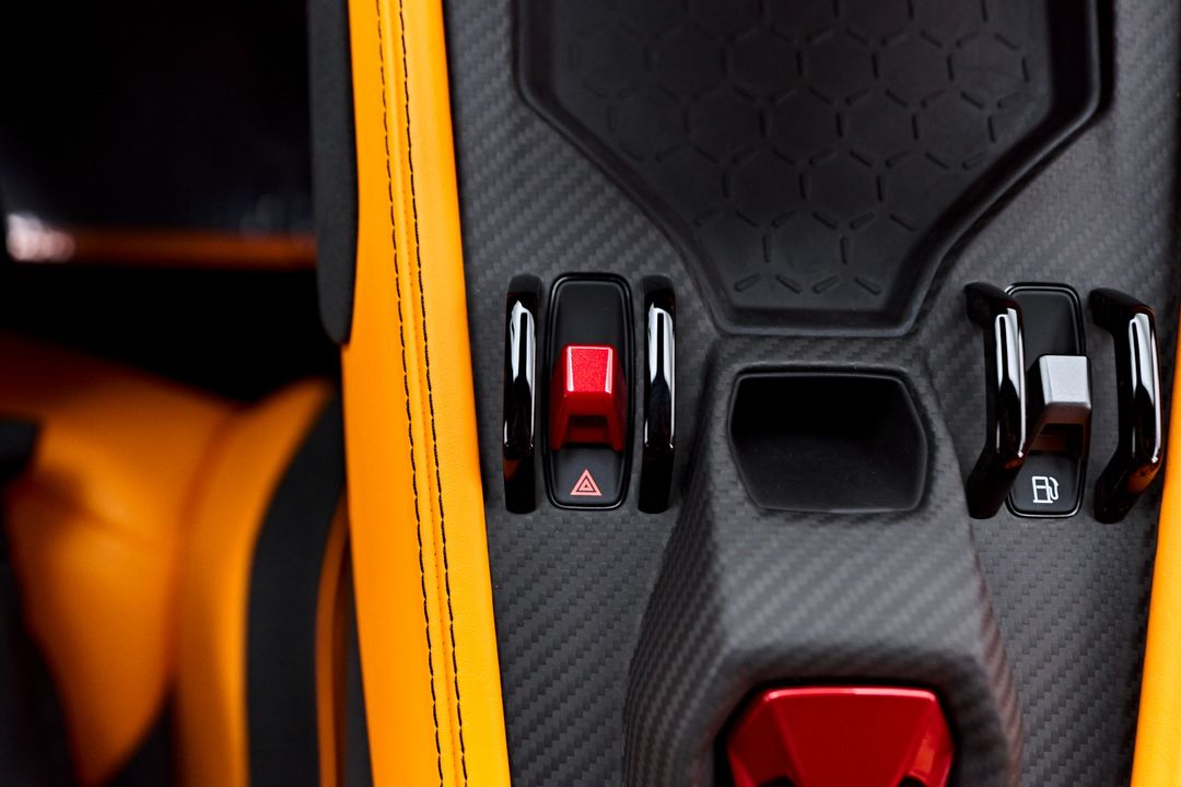 2024 Lamborghini Revuelto