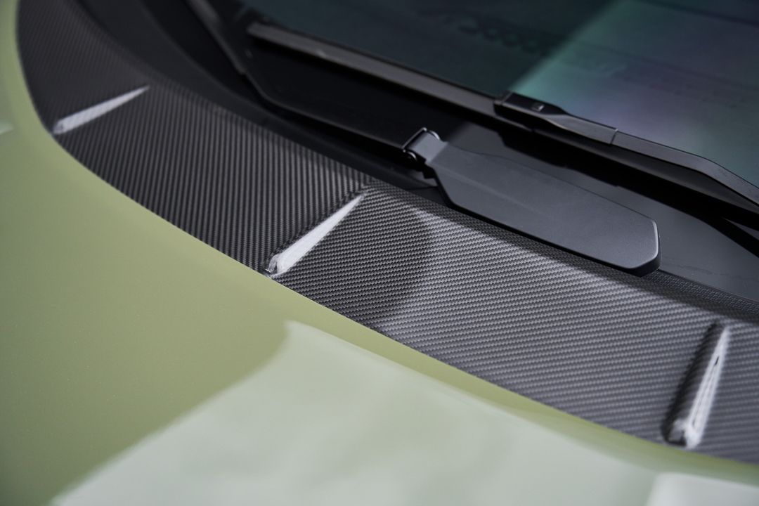 2024 Lamborghini Revuelto