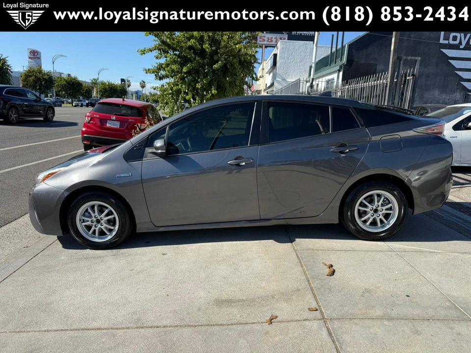 2016 Toyota Prius