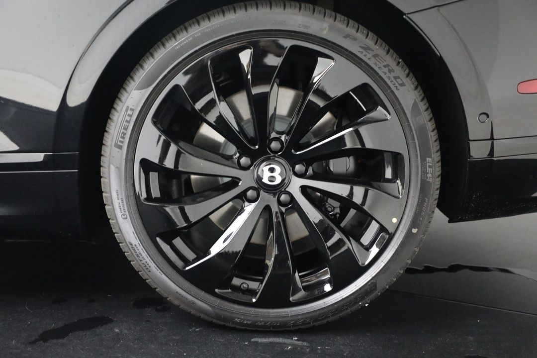 2025 Bentley Continental GTC