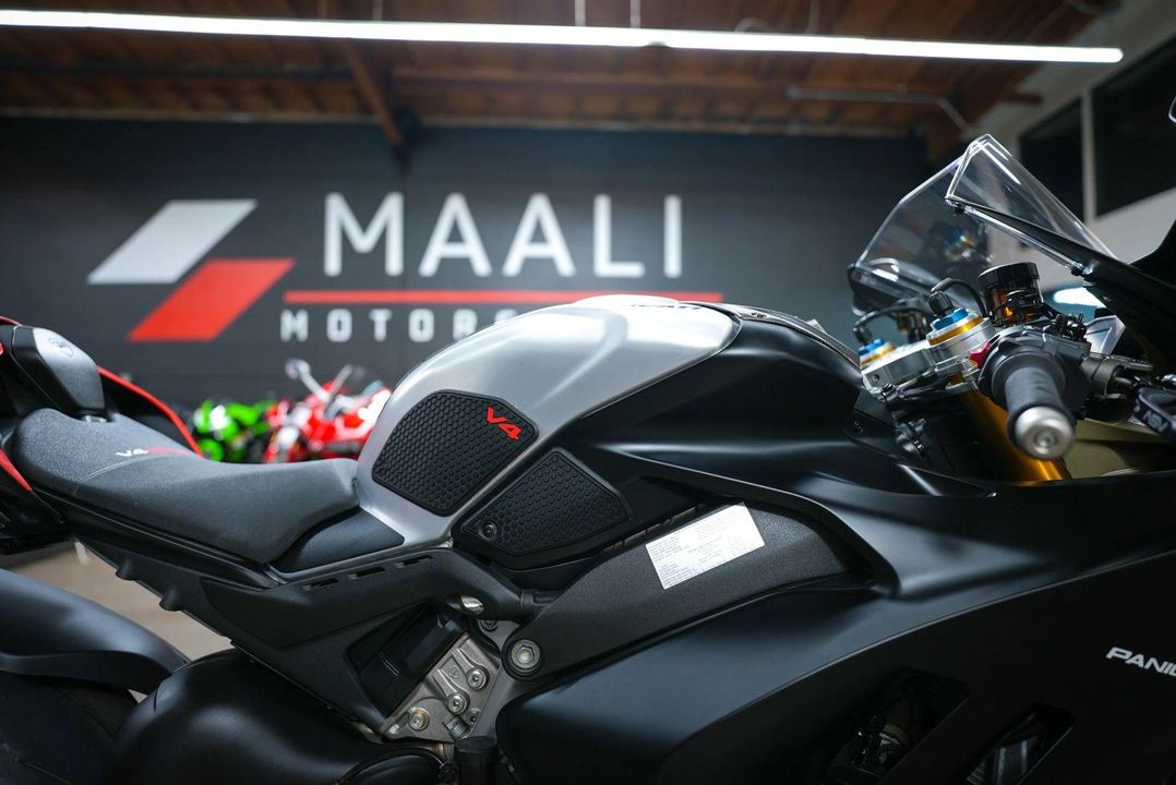 2023 Ducati Panigale V4 SP2