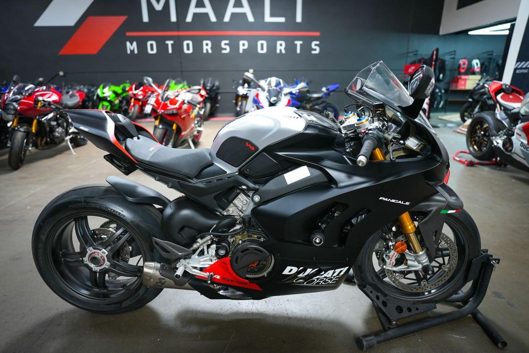 2023 Ducati Panigale V4 SP2