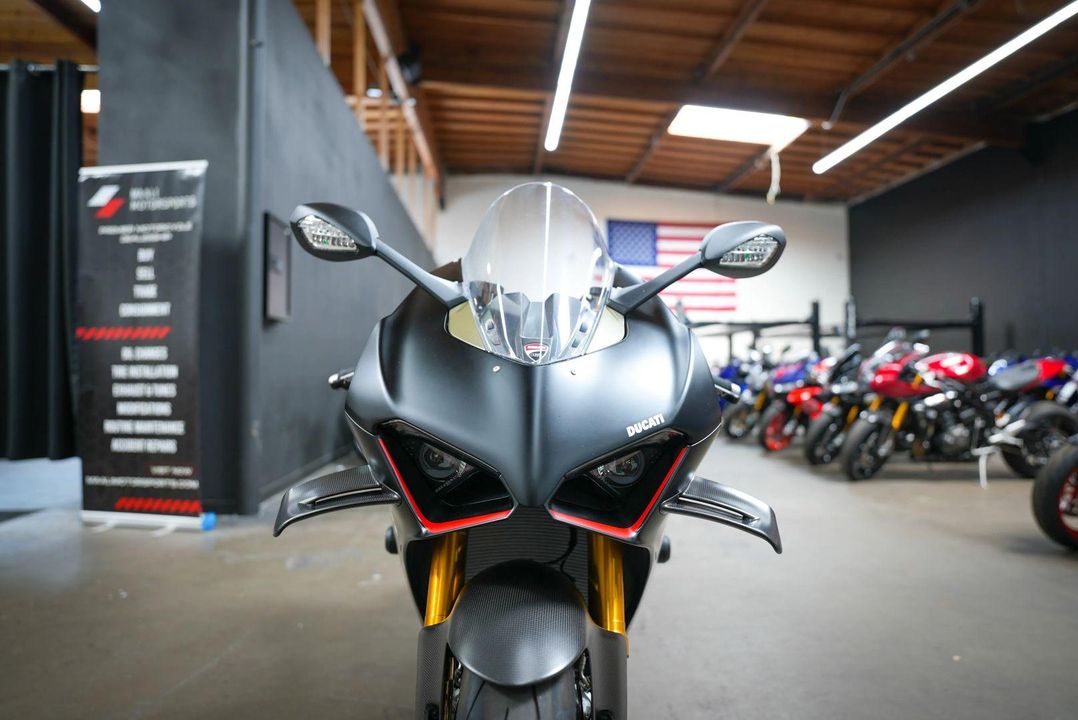 2023 Ducati Panigale V4 SP2