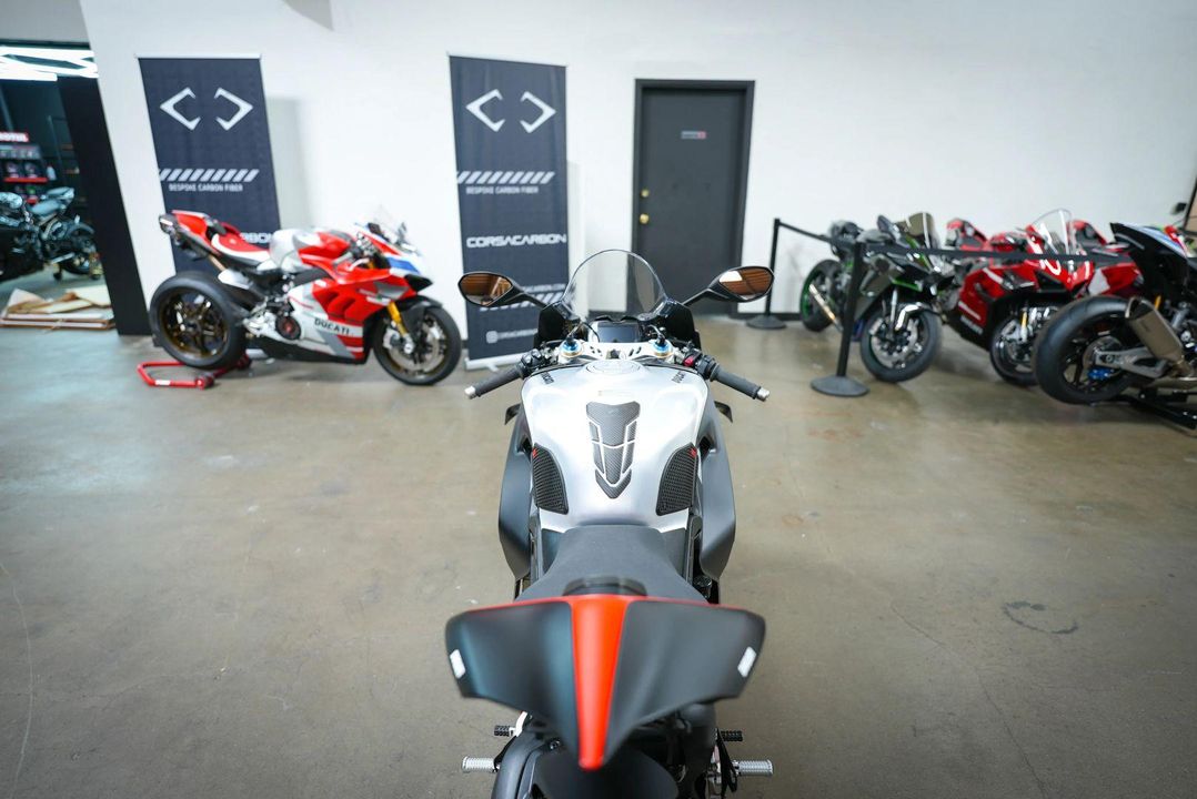 2023 Ducati Panigale V4 SP2