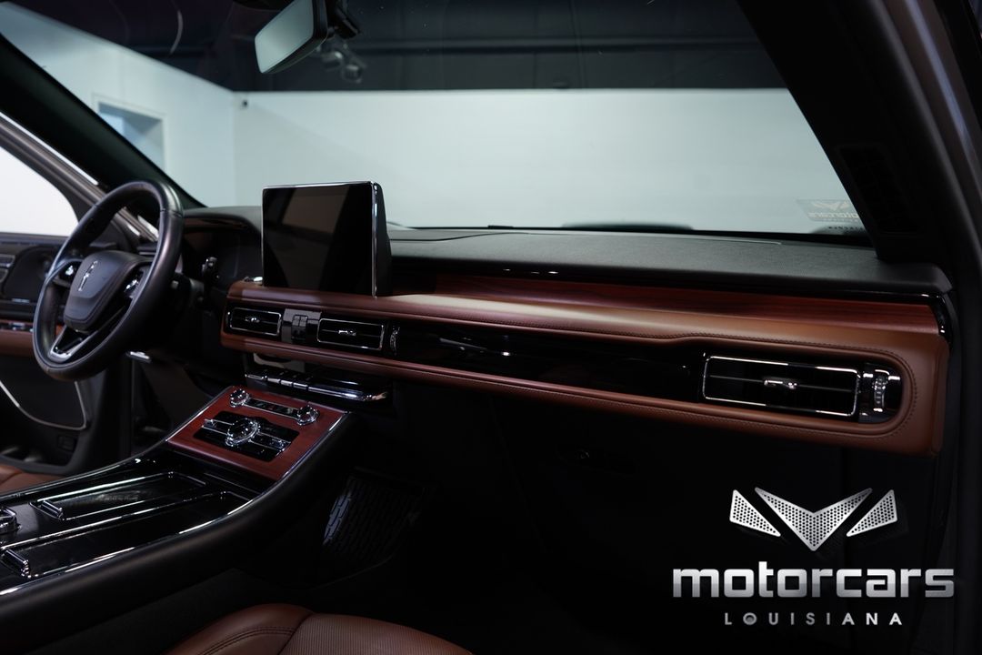 2023 Lincoln Aviator