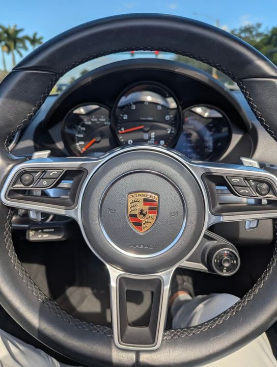 2022 Porsche 718 Boxster