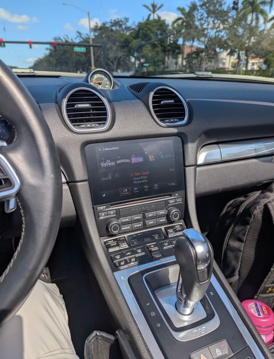 2022 Porsche 718 Boxster