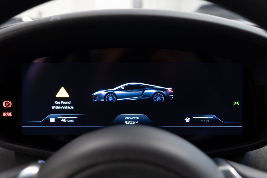 2022 McLaren GT