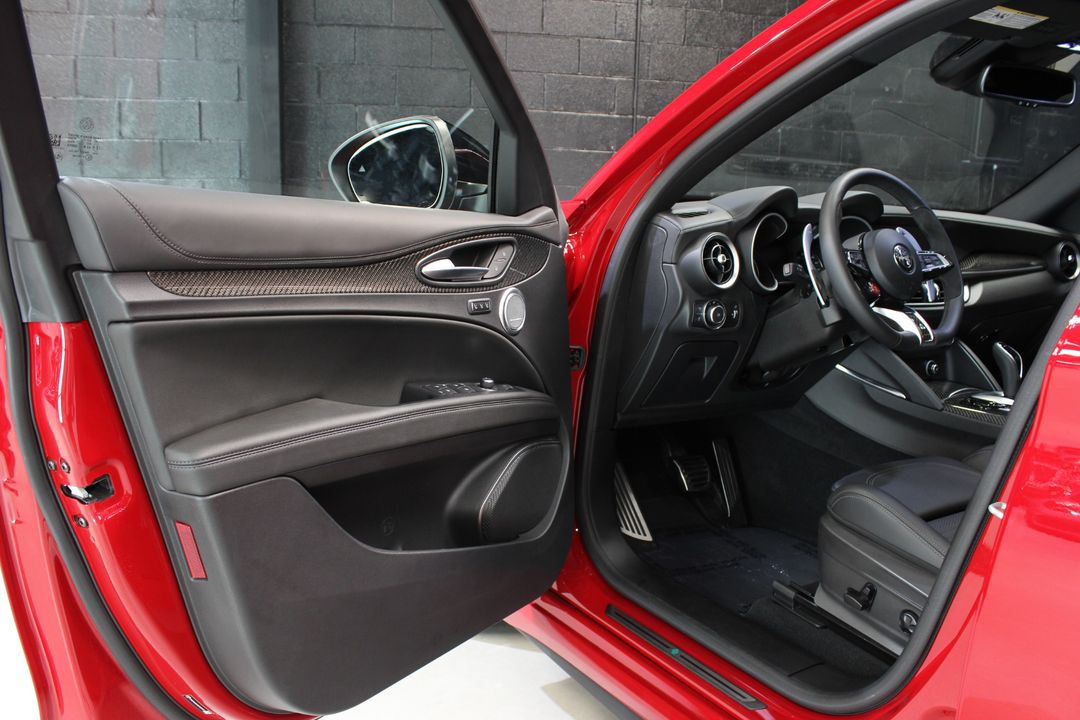 2023 Alfa Romeo Stelvio
