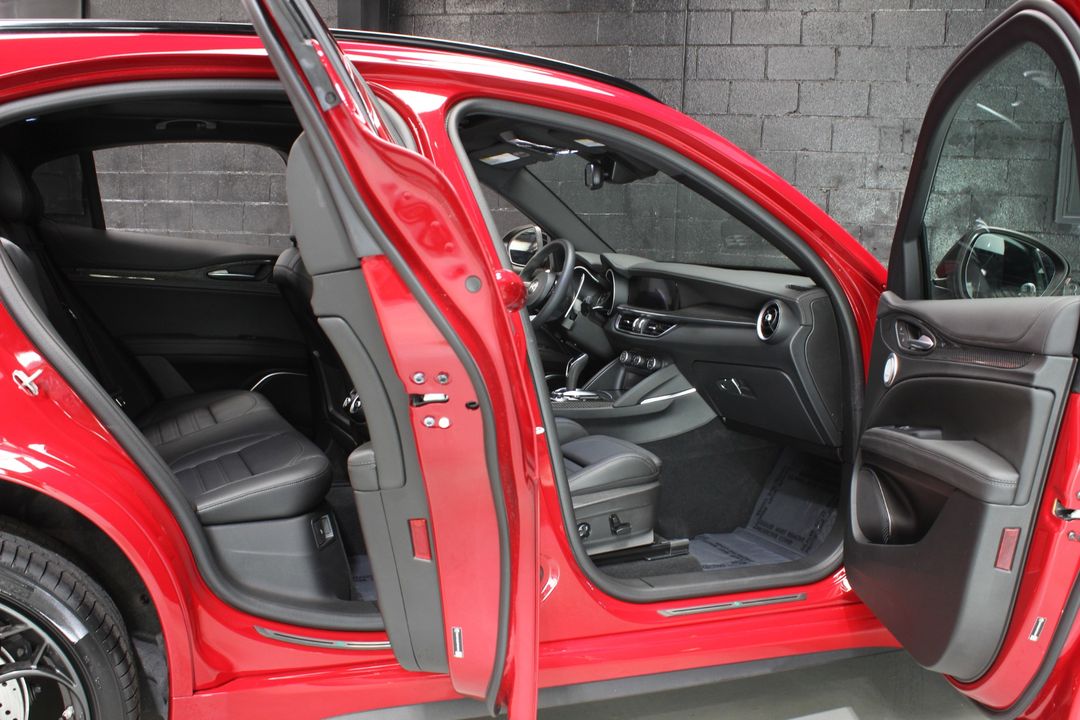 2023 Alfa Romeo Stelvio
