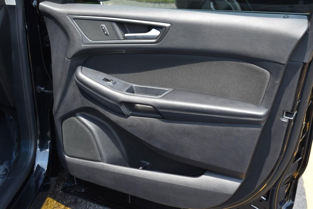 2018 Ford Edge