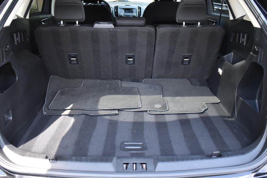 2018 Ford Edge