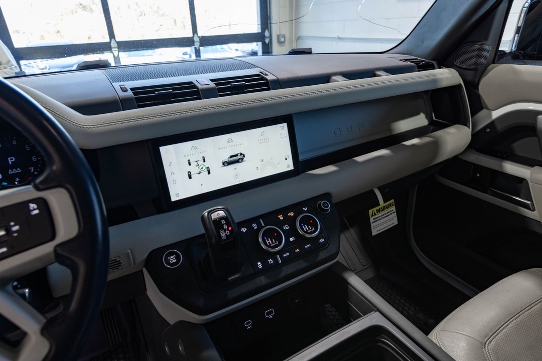 2022 Land Rover Defender