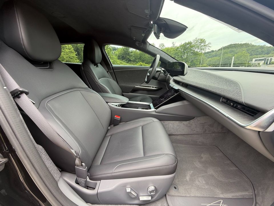 2024 Lucid Air