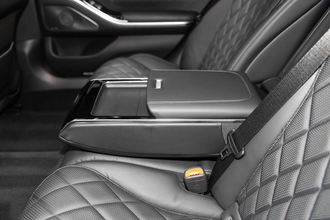 2025 Mercedes-Benz S580 4MATIC