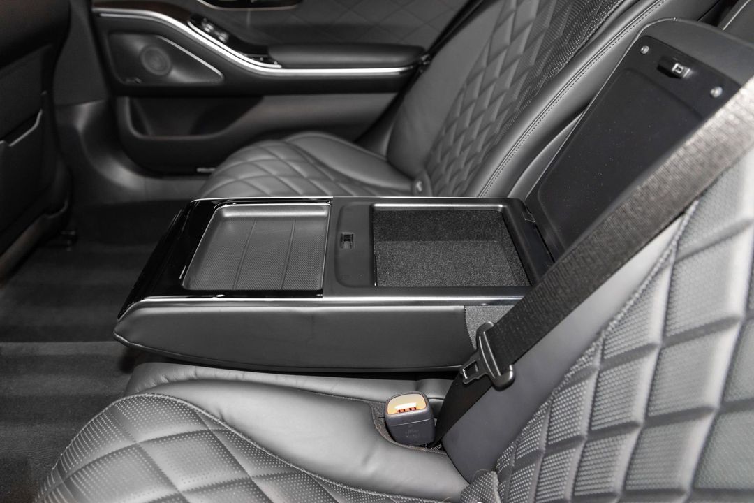 2025 Mercedes-Benz S580 4MATIC