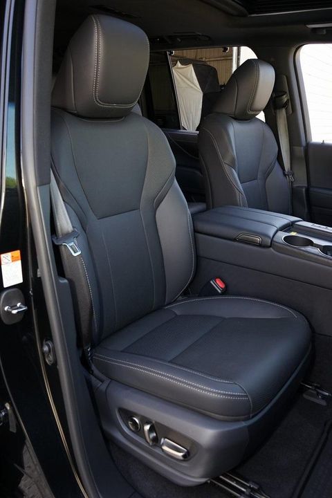 2025 Lexus LX 600