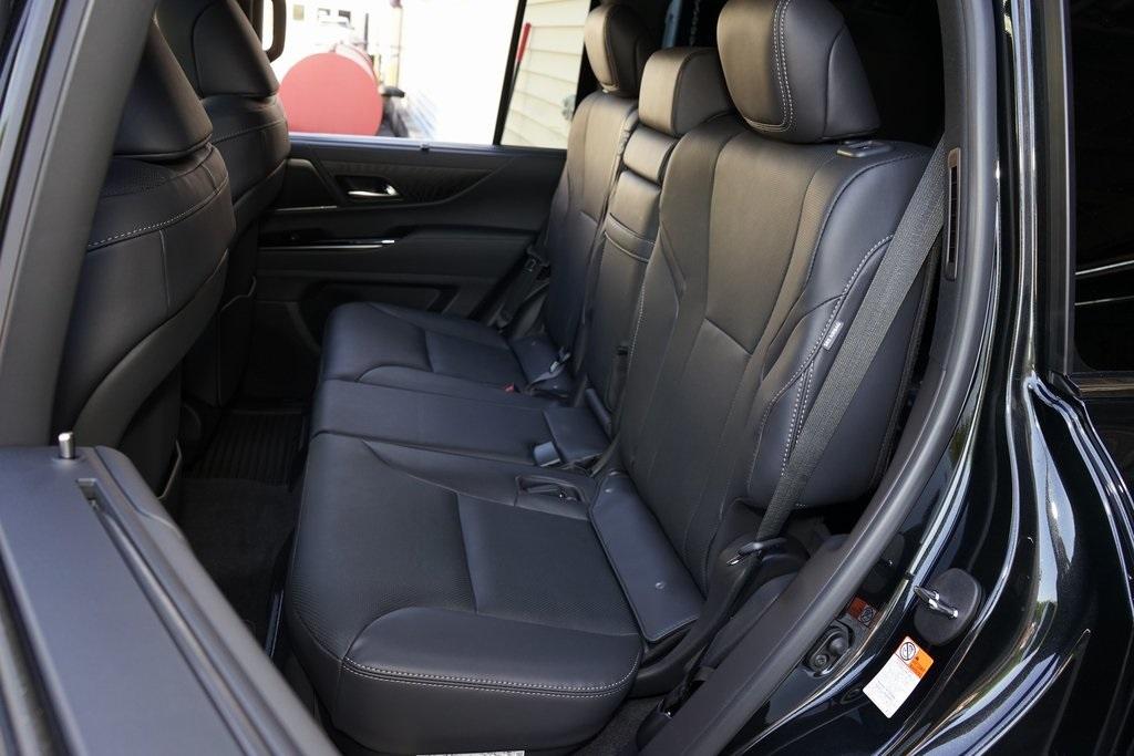 2025 Lexus LX 600