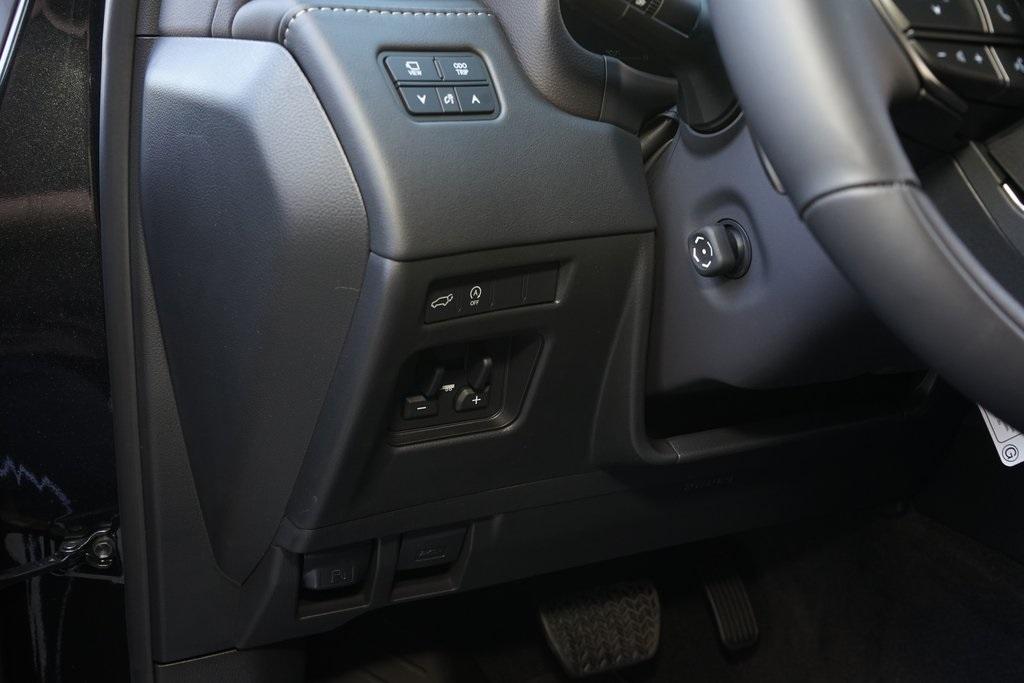 2025 Lexus LX 600