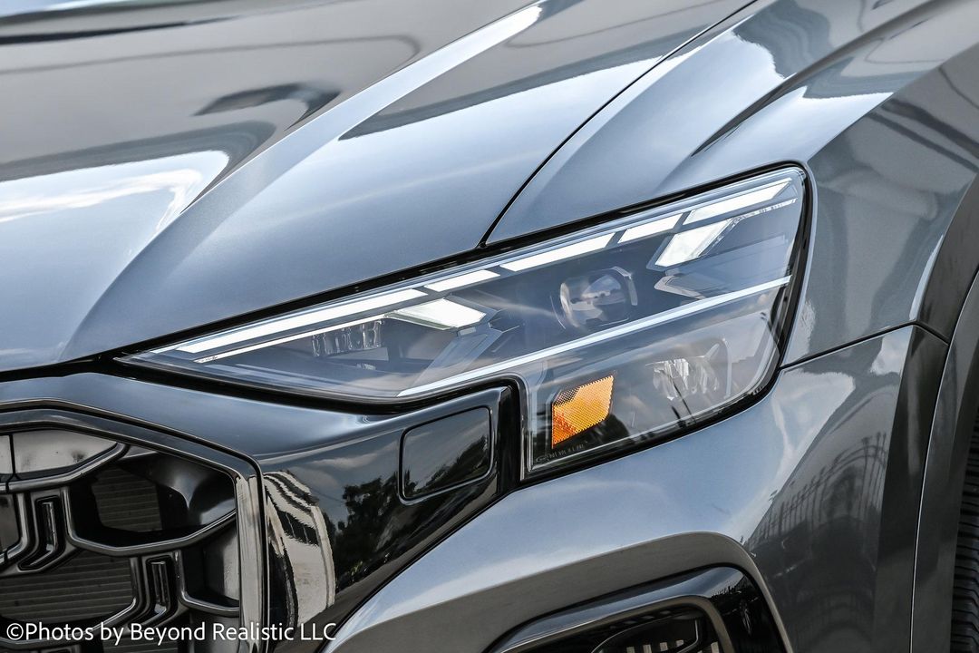 2024 Audi Q8