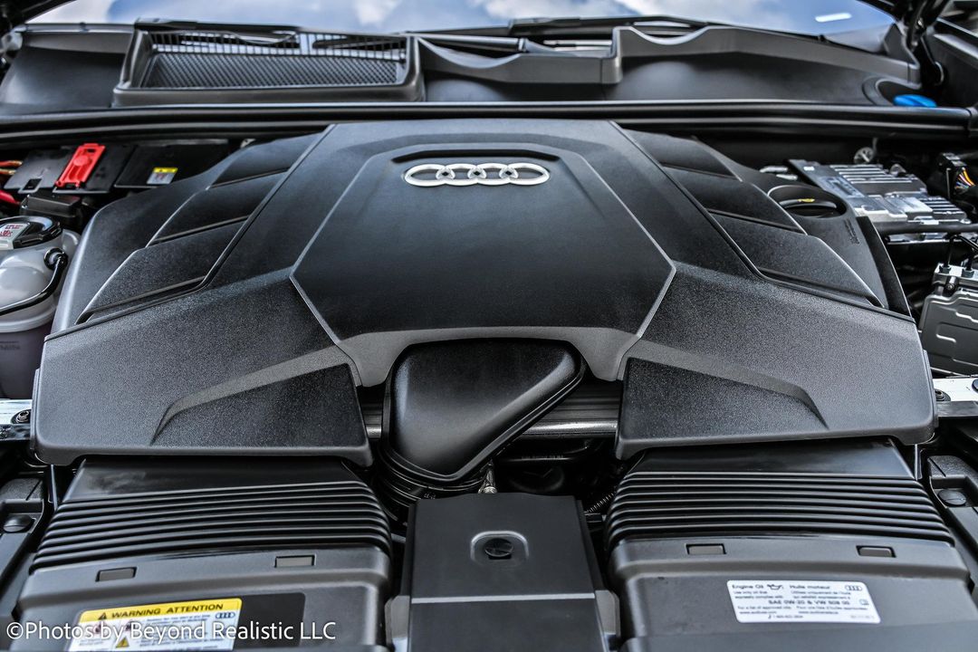 2024 Audi Q8