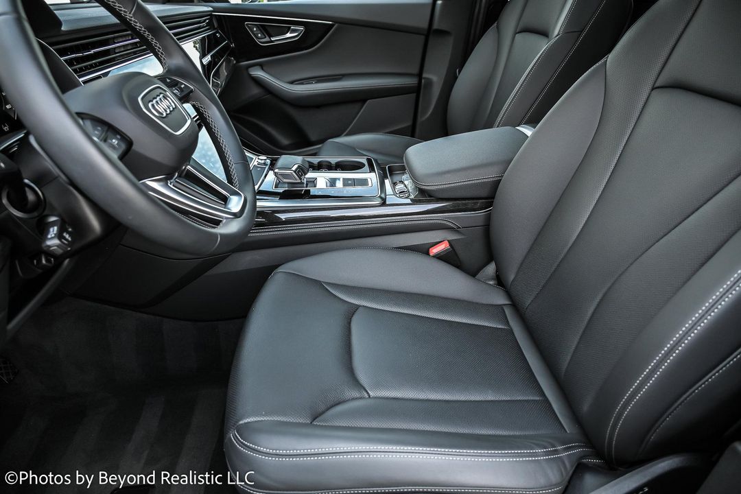 2024 Audi Q8