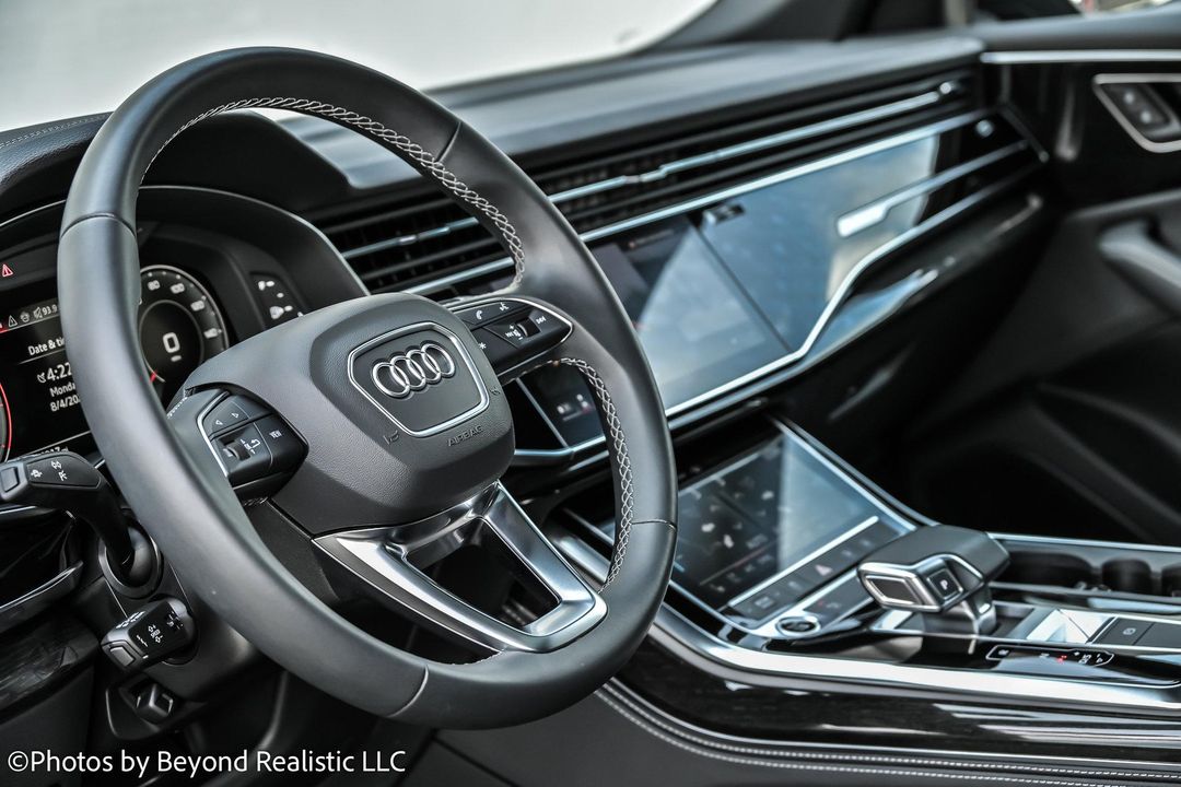 2024 Audi Q8