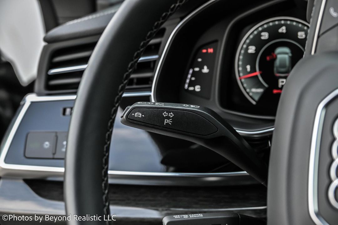2024 Audi Q8