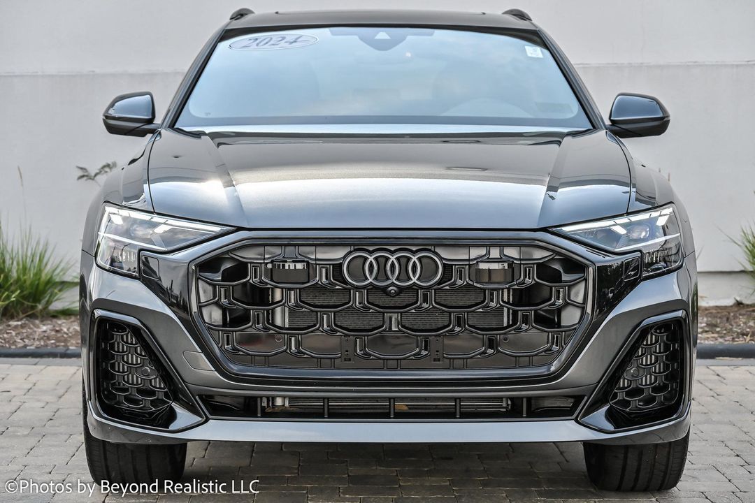 2024 Audi Q8