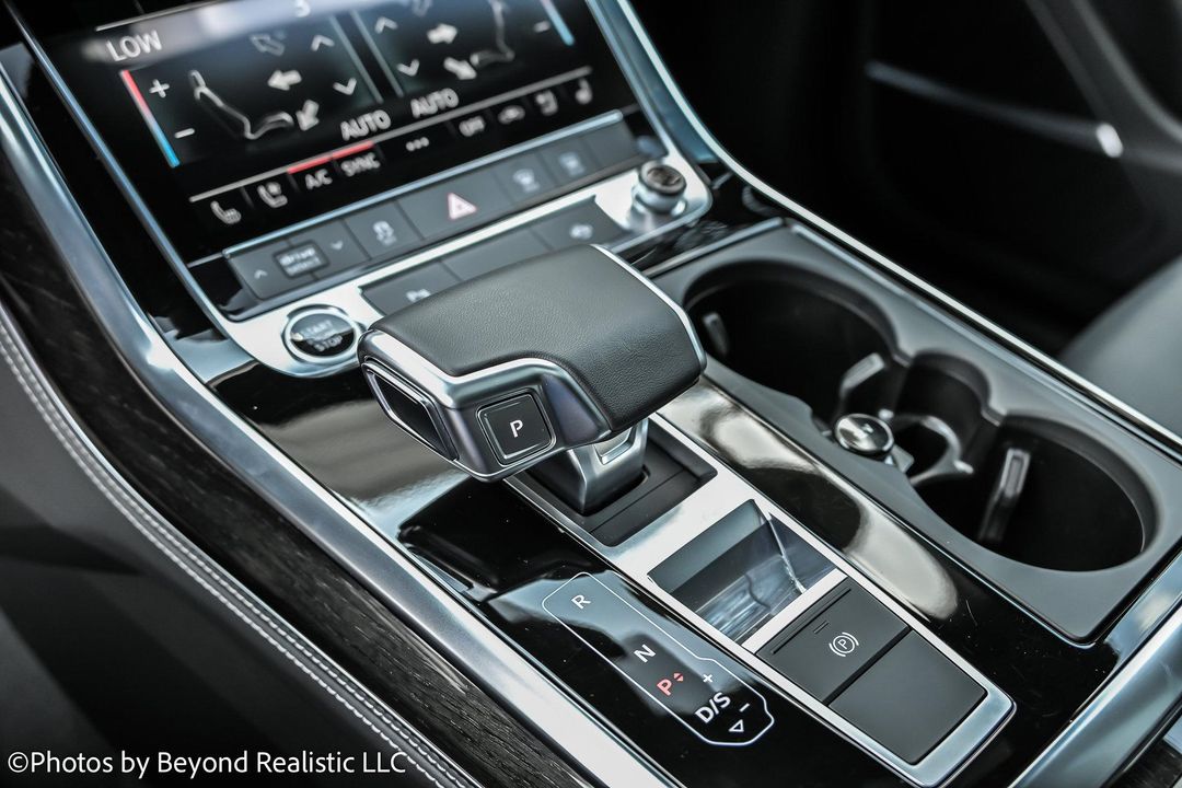 2024 Audi Q8