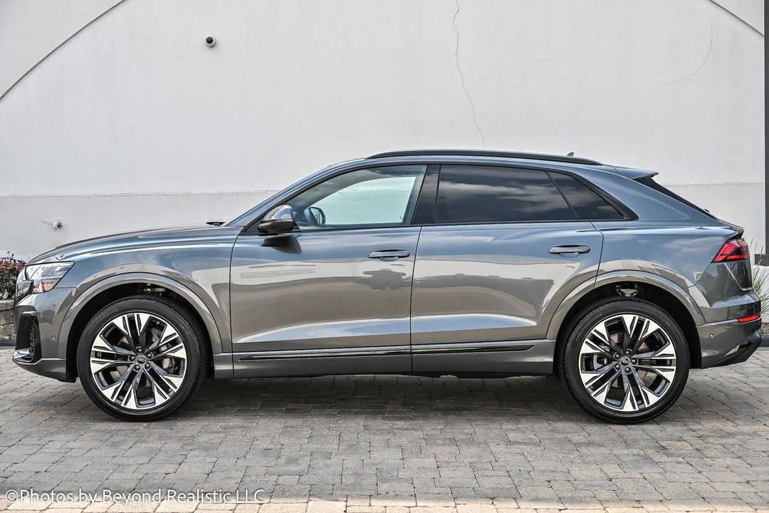 2024 Audi Q8