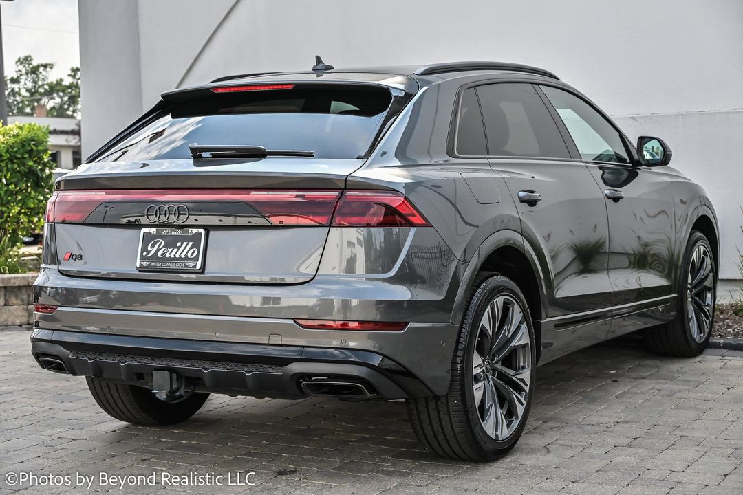2024 Audi Q8