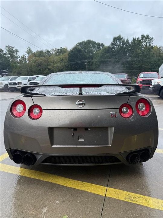 2009 Nissan GT-R