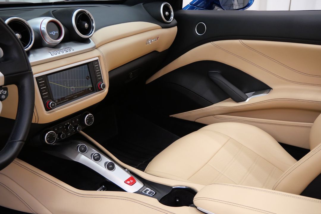 2017 Ferrari California T