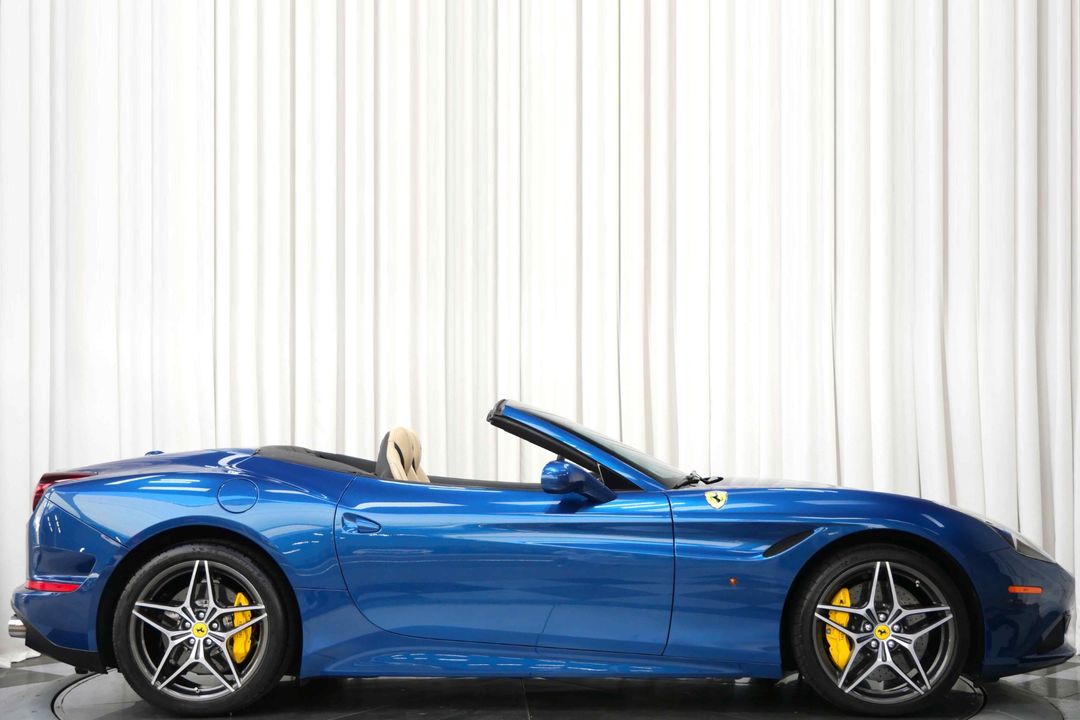 2017 Ferrari California T